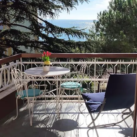 Turchese Apartment *